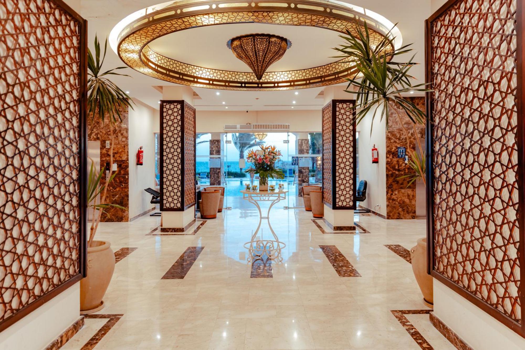 Royal Star Resort 4*
